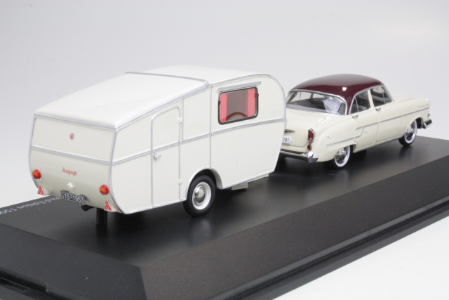 Opel Kapitän with Dethleffs Globetrotter camping-trailer