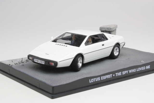 Lotus Esprit S1 1977, white