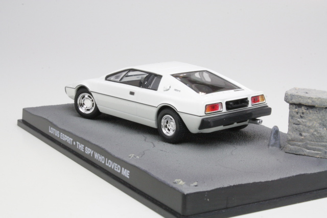 Lotus Esprit S1 1977, white