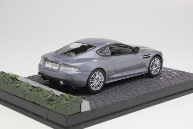 Aston Martin DBS 2006, harmaa