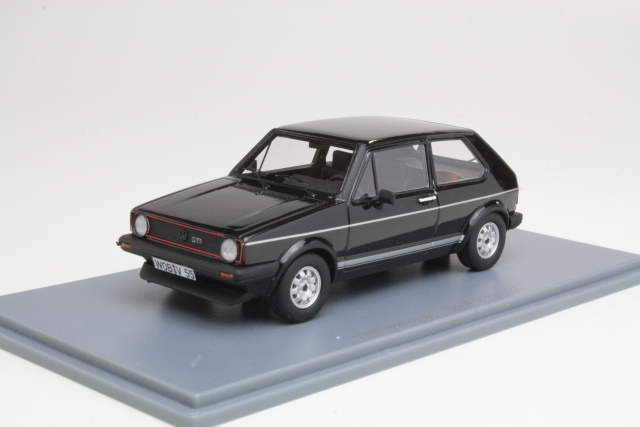 VW Golf 1 GTi 1983, musta