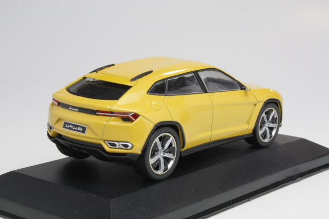 Lamborghini Urus 2012, keltainen