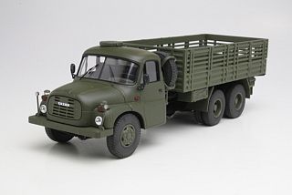 Tatra T148 "Militar", tummanvihreä - Sulje napsauttamalla kuva