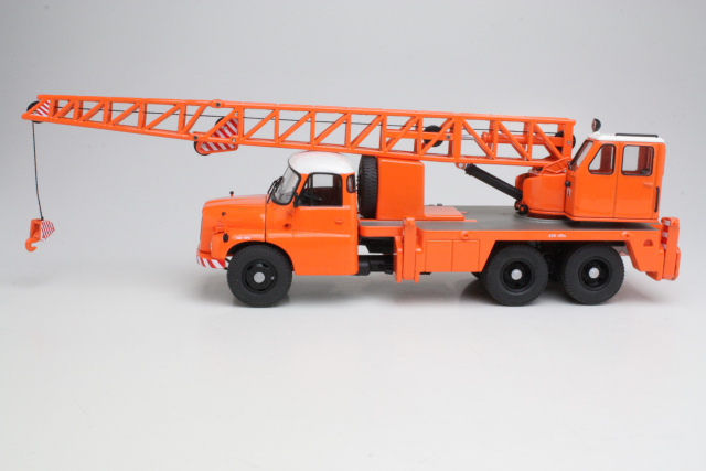 Tatra T148 Kran-LKW, orange