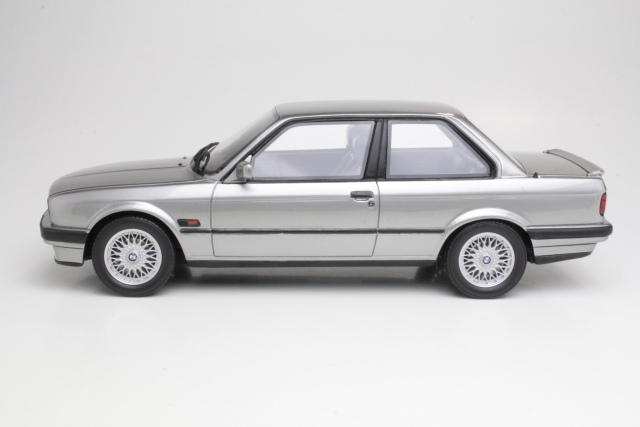 BMW 325i (e30), hopea