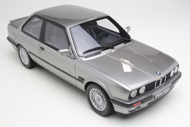 BMW 325i (e30), hopea