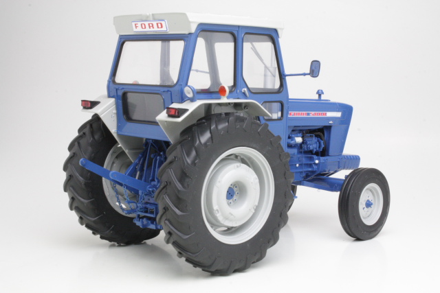 Ford 5000 1968 Hytillä, sininen
