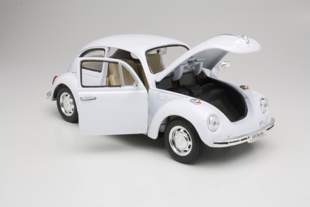 VW Beetle 1302 1972, white