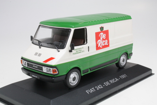 Fiat 242 1981 "DeRica", valkoinen/vihreä