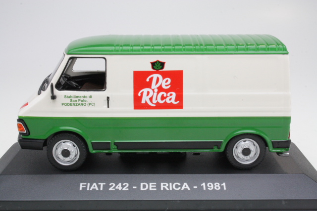 Fiat 242 1981 "DeRica", valkoinen/vihreä