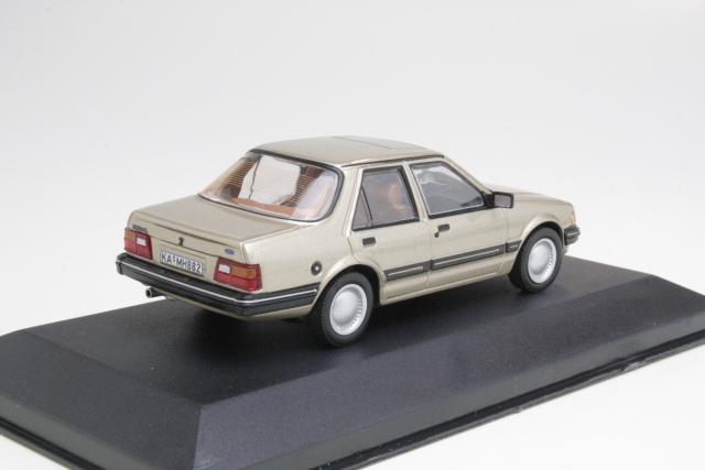 Ford Orion GL 1983, beige - Sulje napsauttamalla kuva