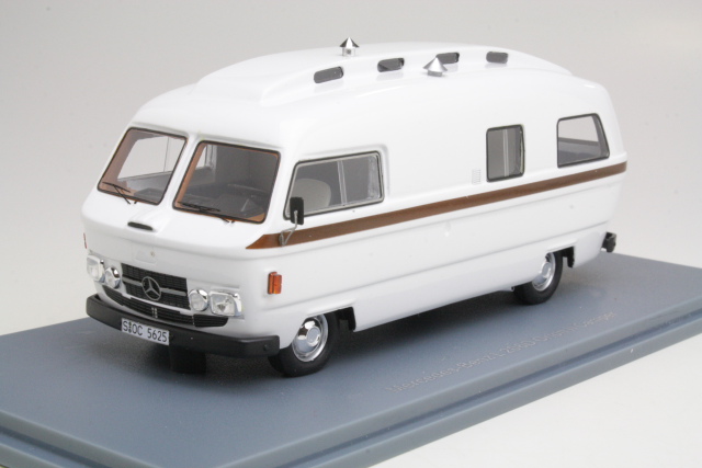 Mercedes L206D Orion II Camper 1974, valkoinen - Sulje napsauttamalla kuva