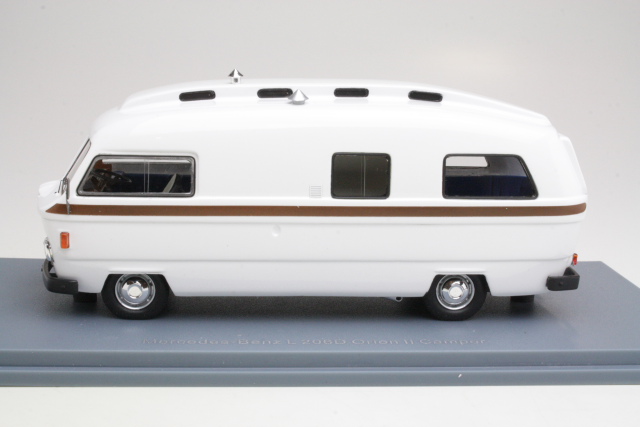 Mercedes L206D Orion II Camper 1974, valkoinen