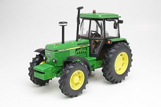 John Deere 3640 1984, vihreä