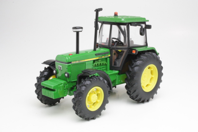 John Deere 3640 1984, vihreä - Sulje napsauttamalla kuva