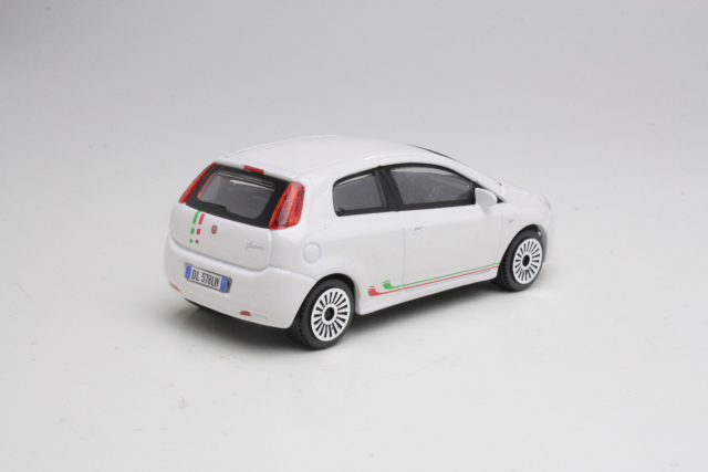 Fiat Grande Punto, white - Click Image to Close