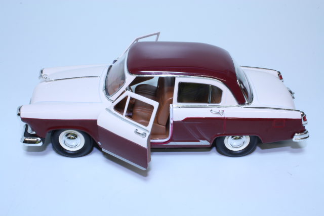 Volga GAZ M21 1957, valkoinen/punainen
