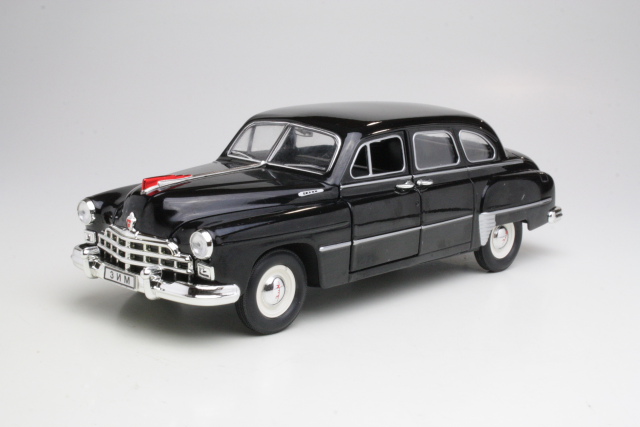 GAZ 12 ZIM, black