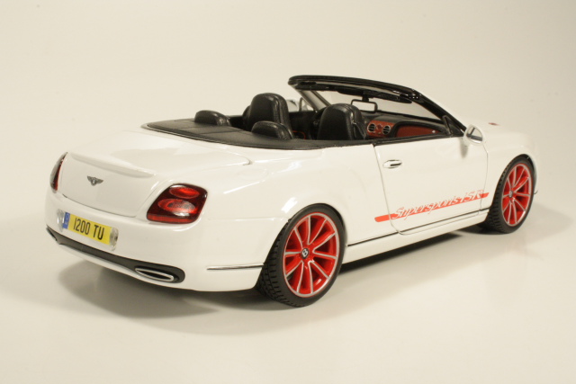Bentley Continental Supersports Cabrio 2012, valkoinen