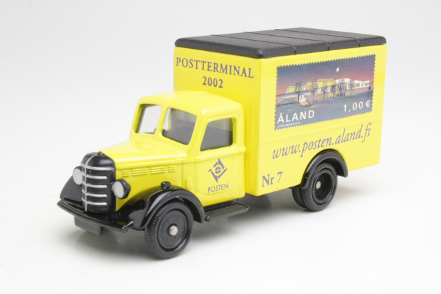 Bedford 30CWT Box Van "Posten Åland"