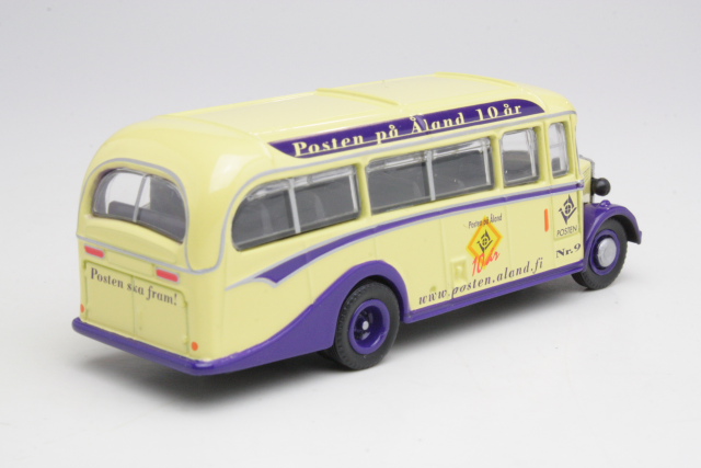 Bedford OB 1950 Coach "Posten Åland"
