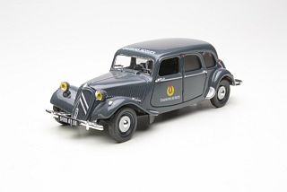 Citroen Traction 11 "Charbons Jacques", harmaa