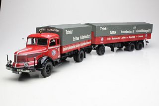 Krupp Titan + Täysperävaunu "EKU", punainen/harmaa