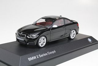 BMW 2er Coupe, musta - Sulje napsauttamalla kuva