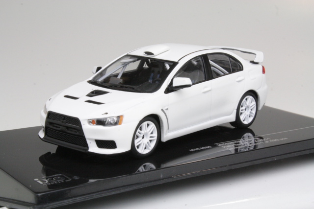 Mitsubishi Lancer Evo X 2011 Rally Spec, white