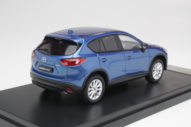 Mazda CX-5, sininen - Sulje napsauttamalla kuva