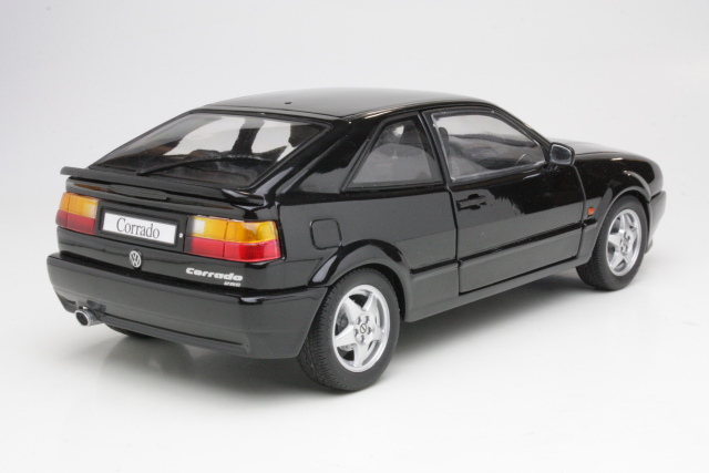 VW Corrado VR6, black