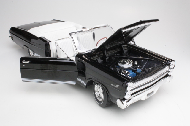 Mercury Cyclone GT 1966, musta