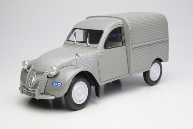 Citroen 2CV Fourgonnette 1951, harmaa