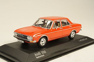 Audi 100 1969, punainen - Sulje napsauttamalla kuva