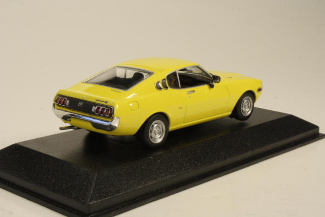 Toyota Celica Fastback (RA28) 1975, yellow