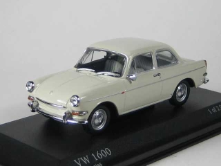VW 1600 1966, valkoinen