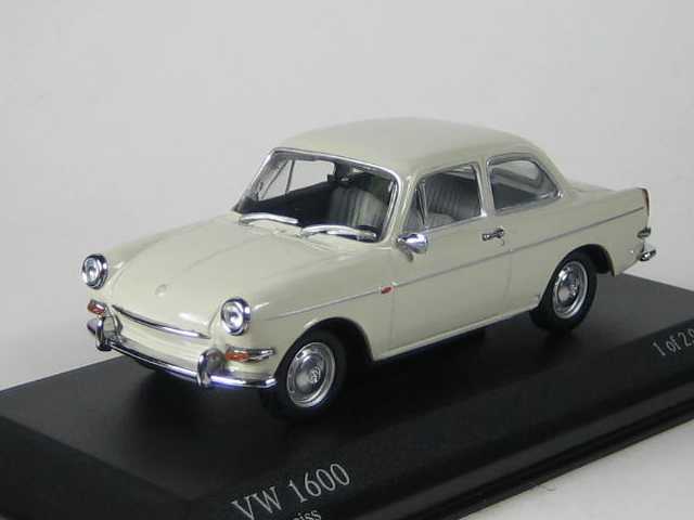 VW 1600 1966, white