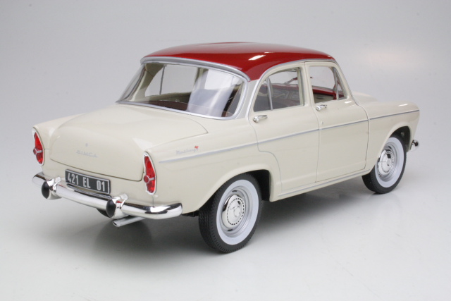 Simca Aronde P60 Montlhery 1962, kermanvalkoinen
