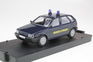 Fiat Tipo "Guardia Di Finanza", tummansininen - Sulje napsauttamalla kuva