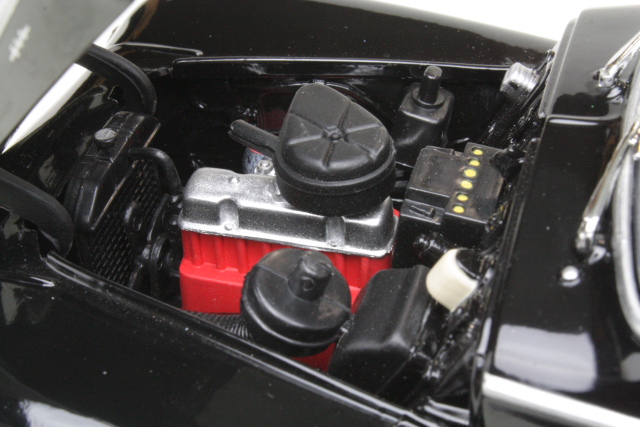 Volvo PV544 1958, musta