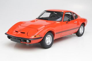 Opel GT/J 1971, punainen