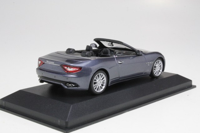 Maserati Gran Cabrio 2010, grey