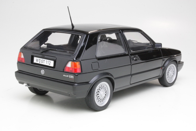 VW Golf 2 GTi G60 1990, musta - Sulje napsauttamalla kuva