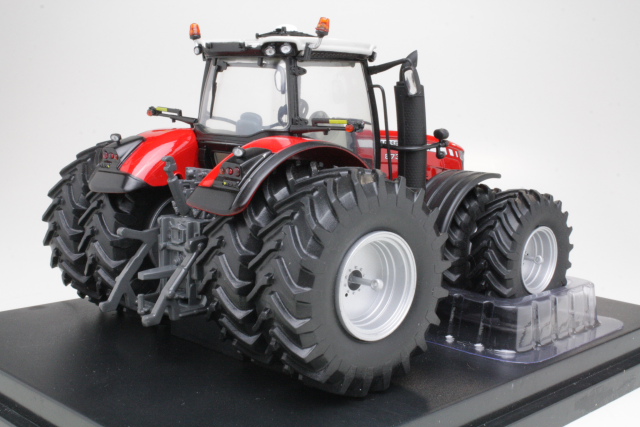 Massey Ferguson 8737 2014, punainen "paripyörät"