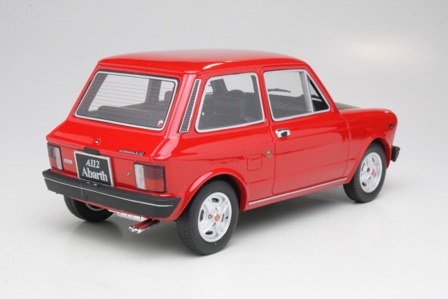 Autobianchi A112 Abarth 70HP 3.Serie, punainen - Sulje napsauttamalla kuva