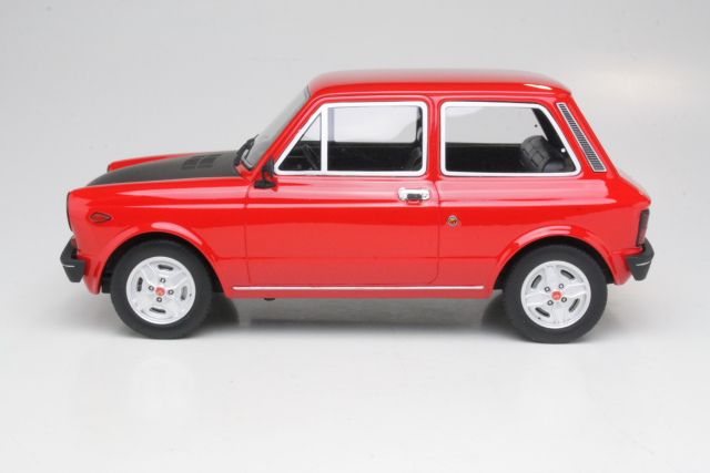 Autobianchi A112 Abarth 70HP 3.Serie, punainen - Sulje napsauttamalla kuva