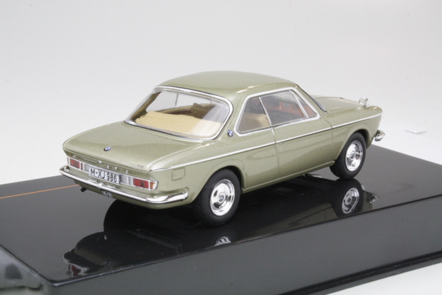 BMW 2000CS 1966, champagne