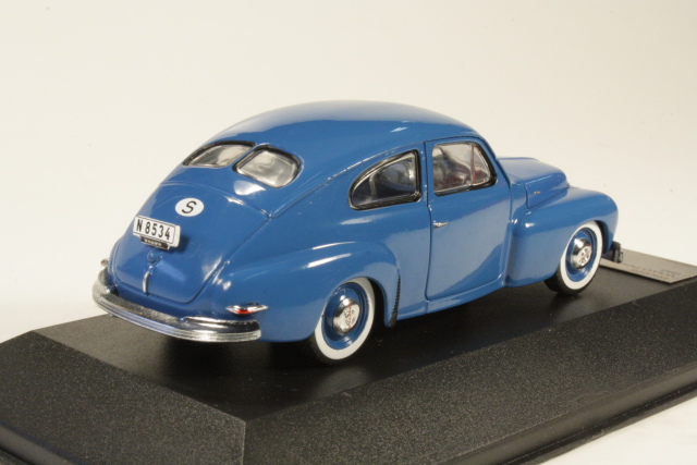 Volvo PV444 1943, sininen