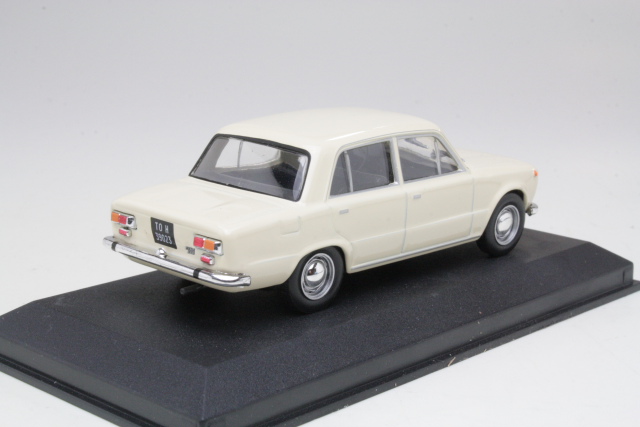 Fiat 124 Berlina 1968, valkoinen - Sulje napsauttamalla kuva